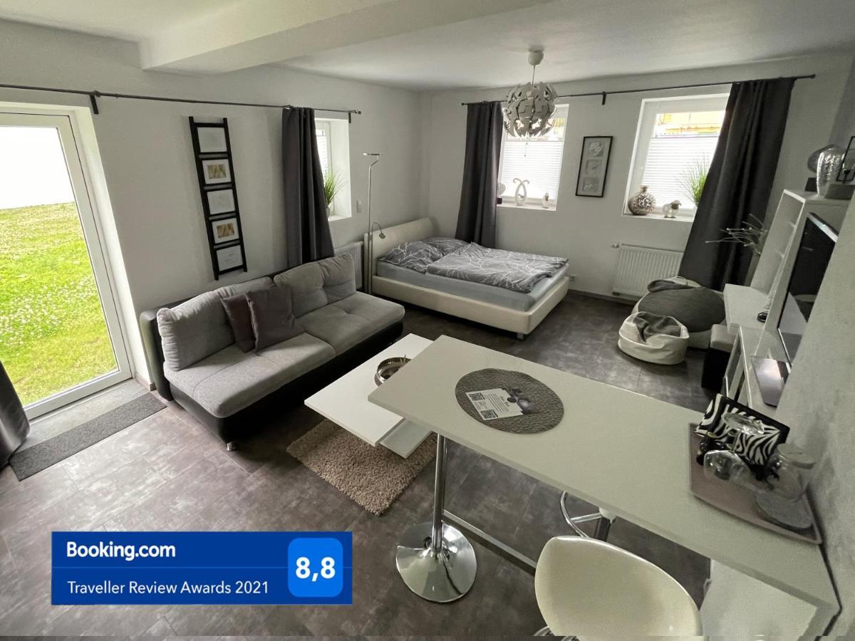 W1 - Kontaktloser 24H Check In, W-Lan, Netflix, Parkplatz, Kueche, Boxspring-Bett Bückeburg Dış mekan fotoğraf